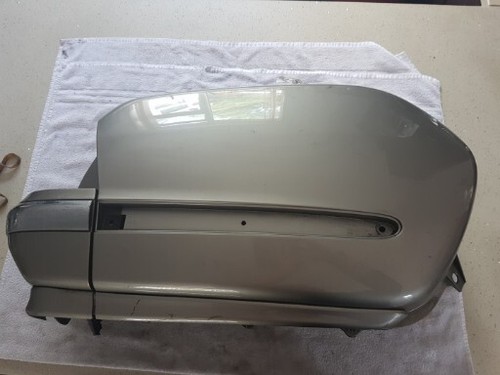 Honda 1800 goldwing right - 1800,
